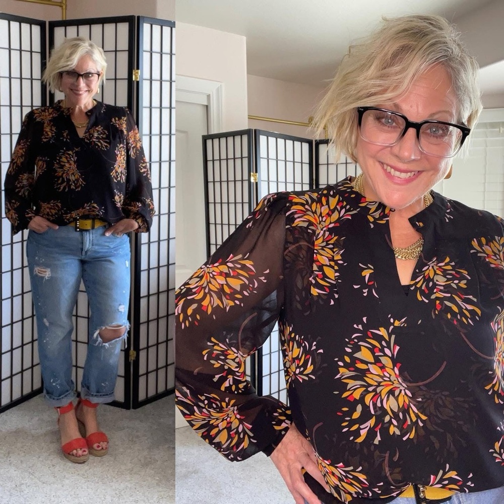 Fiesta Blouse by Cabi - Picture 12 of 15